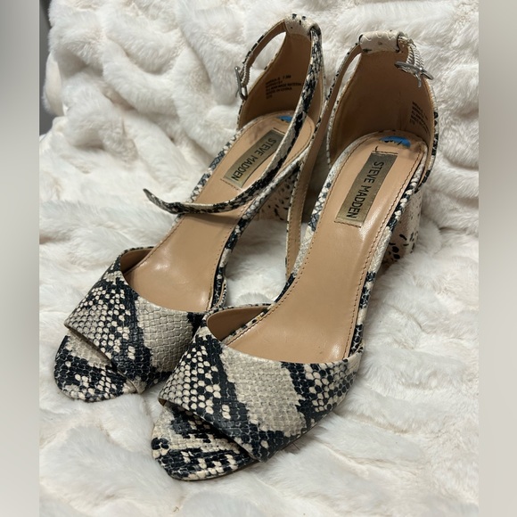Steve Madden Black and White Snakeskin Ankle Strap Block Heel - Picture 14 of 15